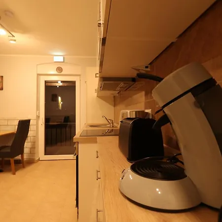 בית הארחה Schiller