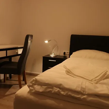 Schiller * בילפלד