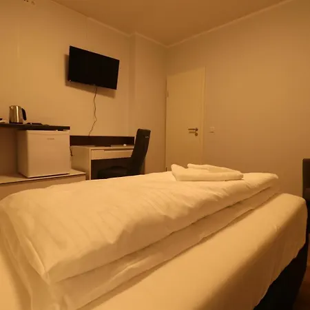 Schiller Guest house